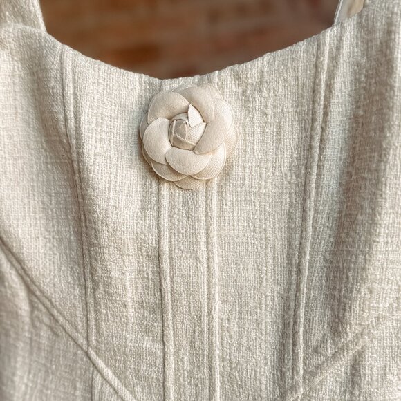 Chic Cream Mini Dress - Picture 15 of 16